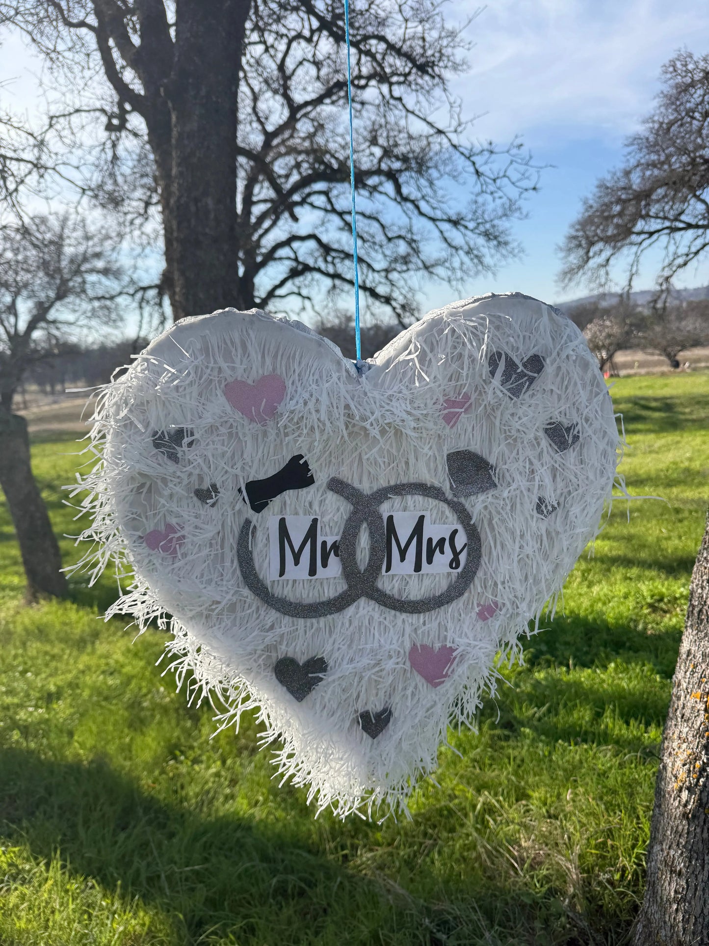Wedding Heart Piñata for Party Decorations | Large Handmade 2D Romantic Party Piñata PinataBloom