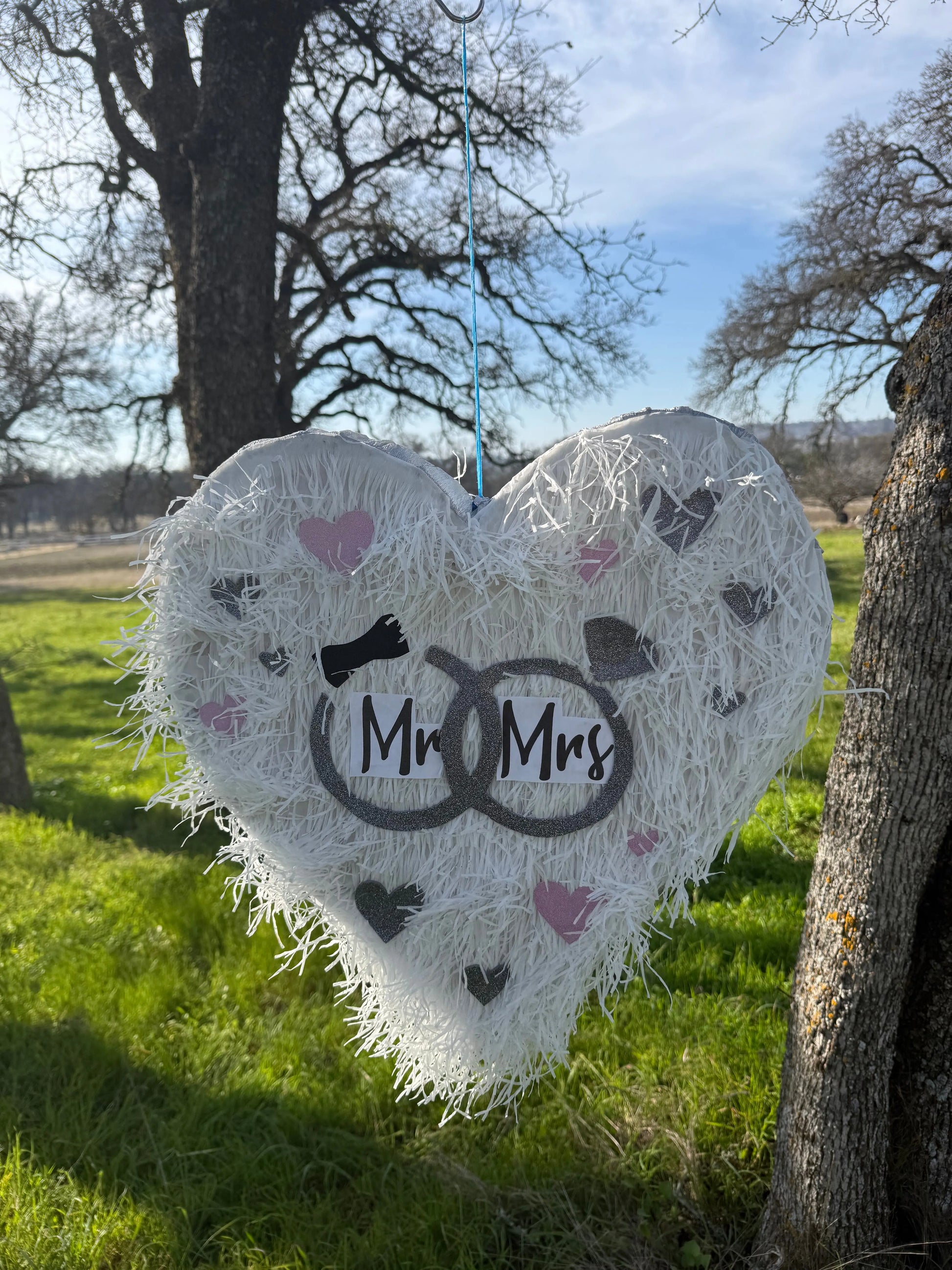 Wedding Heart Piñata for Party Decorations | Large Handmade 2D Romantic Party Piñata PinataBloom