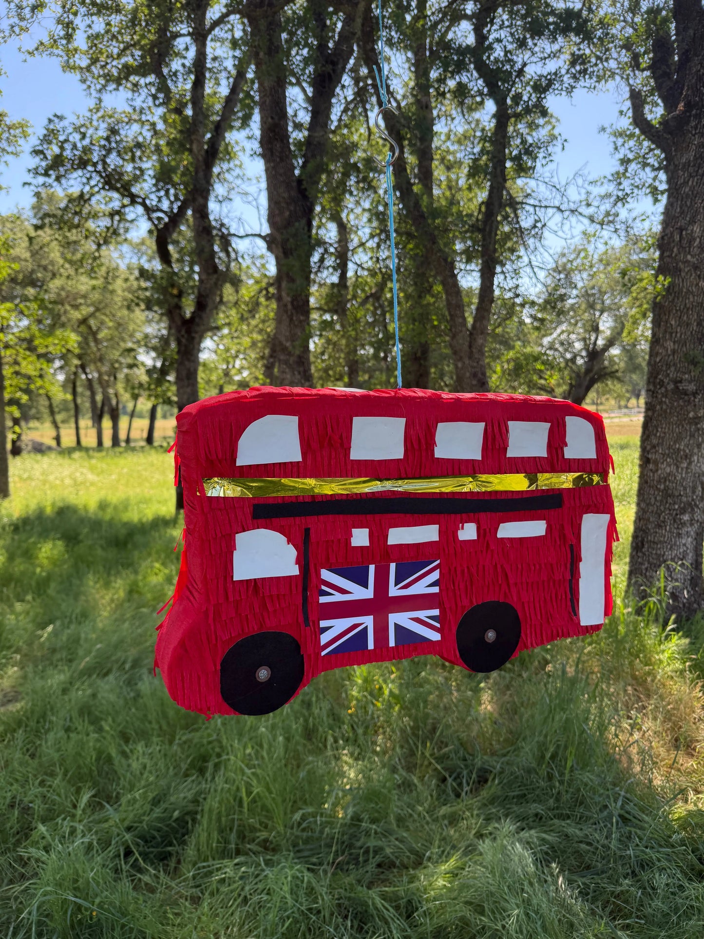 London Bus Piñata for Birthday Party Decorations | Large Handmade 2D Party Piñata PinataBloom
